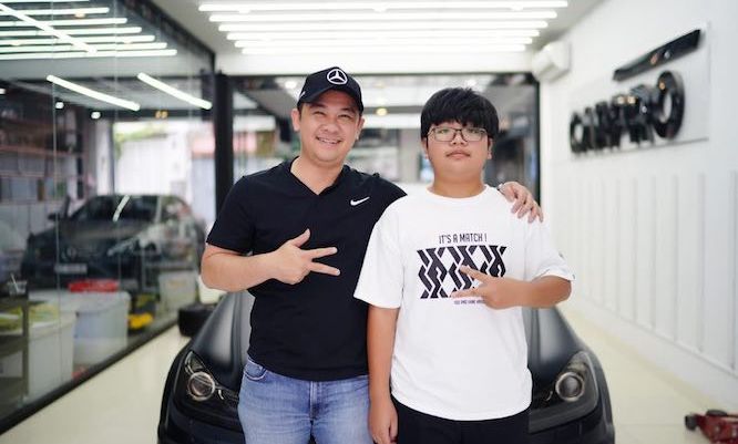 Đại gia Sài Gòn tặng Mercedes-Benz C200 tiền tỷ cho con trai 15 tuổi