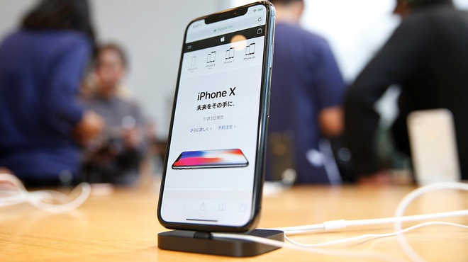 iPhone X giá 11,1 triệu đồng được rao bán tràn lan tại Việt Nam