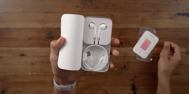 Apple lại dùng chiêu ép người dùng bỏ tiền mua AirPods