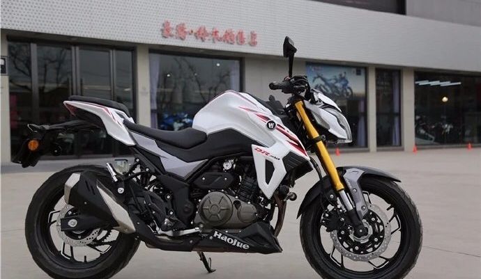 Suzuki GSX-S300 ra mắt tại Trung Quốc với giá hơn 100 triệu đồng