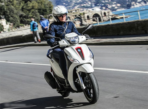 Piaggio Medley 125 2020: Dáng đẹp giá 'ngon', đấu Honda SH