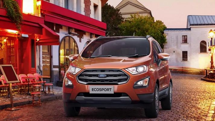 Ford EcoSport tung bản Titanium số tự động chỉ 300 triệu, quyết giành hết khách của Hyundai Kona