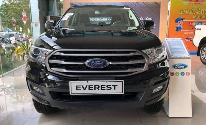 Ford Everest giảm sâu 200 triệu, thời điểm vàng mua xe cho người tiêu dùng Việt
