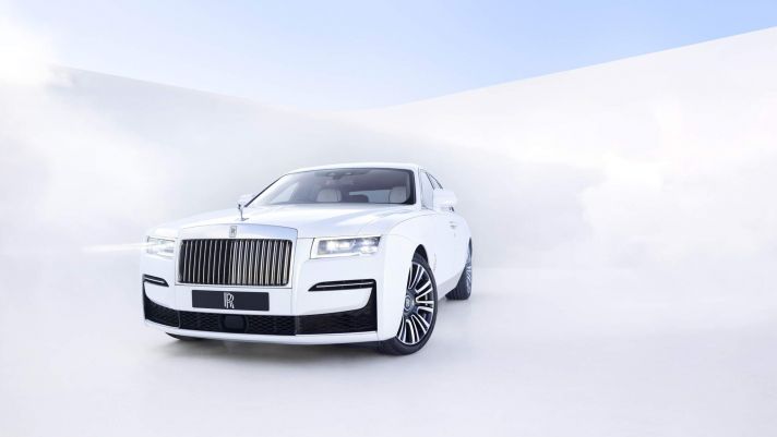 Rolls-Royce Ghost phiên bản mới: 'Tiểu Phantom' hoàn hảo một cách tinh tế