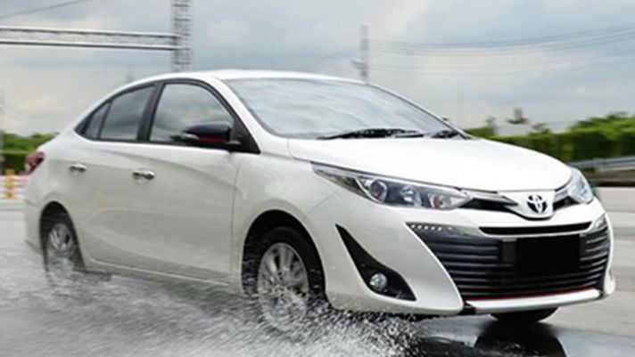 Toyota Vios cũ giá chỉ hơn 200 triệu đồng, khách Việt đổ xô đi mua