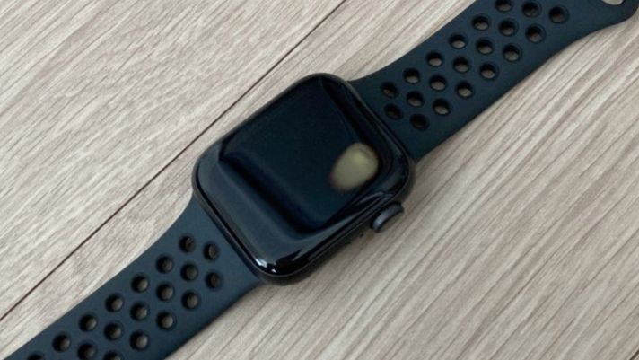 Apple Watch SE bị lỗi 