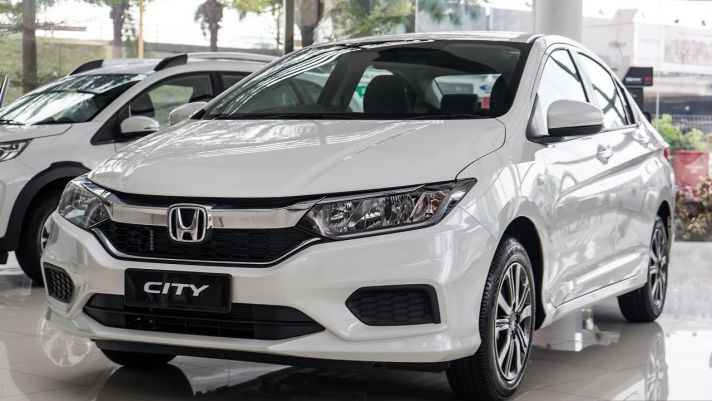 Honda City hạ giá rẻ ngang Hyundai Grand i10, khách Việt có cơ hội tiết kiệm cả trăm triệu đồng