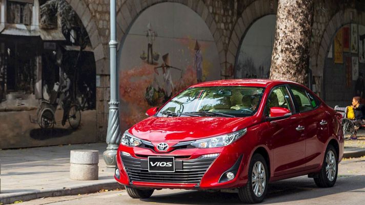 'Vua doanh số' Toyota Vios ngập tràn ưu đãi, thời điểm vàng cho khách Việt tậu xe với giá rẻ