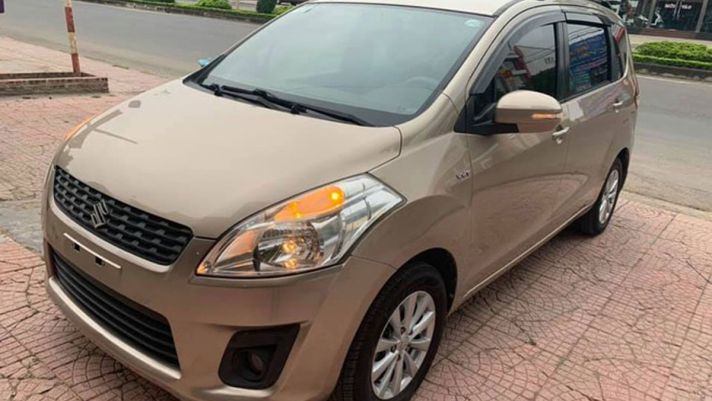 Suzuki Ertiga giá chỉ hơn 300 triệu đồng khiến khách Việt nhốn nháo, quên béng cả Mitsubishi Xpander