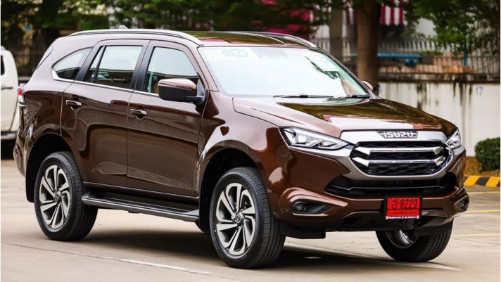 Toyota Fortuner rơi vào thế khó khi đối thủ 'cứng' về Việt Nam với thiết kế lột xác cực ấn tượng