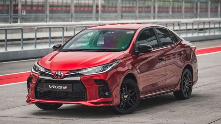 Toyota Vios giảm giá sâu tại đại lý, 'bẻ lái' ngay trước mặt Honda City, Hyundai Accent