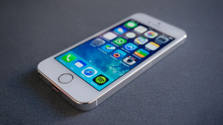 iPhone 5s đã ra mắt được 7 năm nhưng vẫn nhận được cập nhật từ Apple
