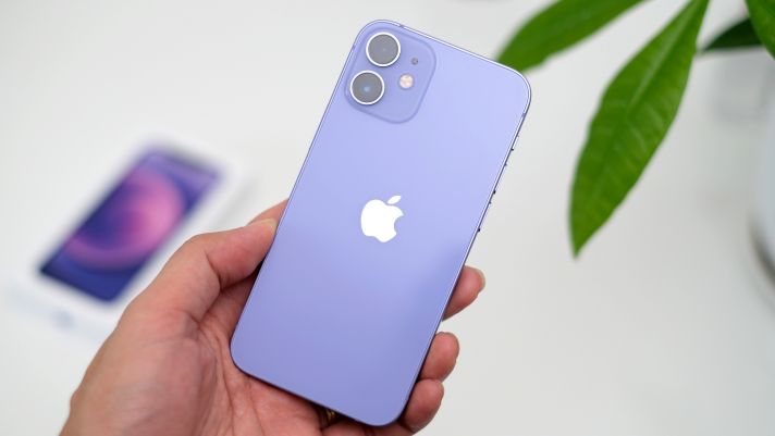 iPhone 12 Tím chính thức mở bán tại Việt Nam, giá siêu hấp dẫn