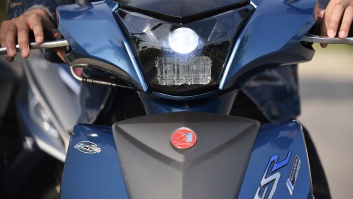 Honda Air Blade có nguy cơ thất sủng trước đối thủ mới: Rẻ ngang Honda Vision 2021, thiết kế bắt mắt