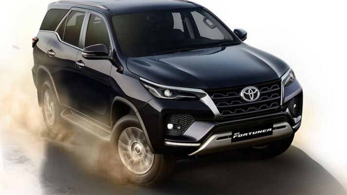 Toyota Fortuner và Innova bổ sung bản mới, gieo ác mộng cho Hyundai Santa Fe và Mitsubishi Xpander