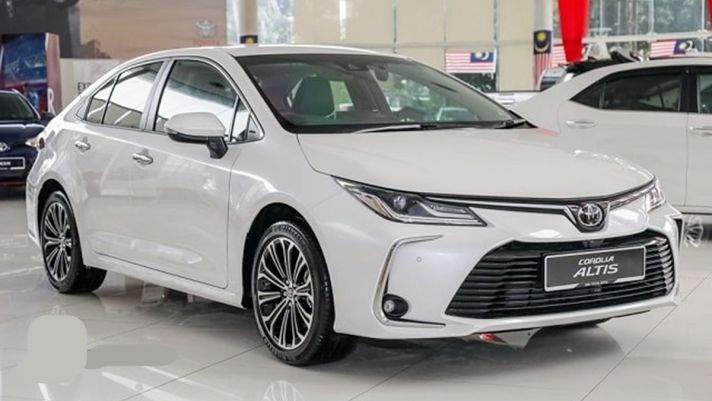 Toyota Corolla giảm giá tới 80 triệu ‘dằn mặt’ Honda Civic, Hyundai Elantra, cơ hội mua xe cực hời