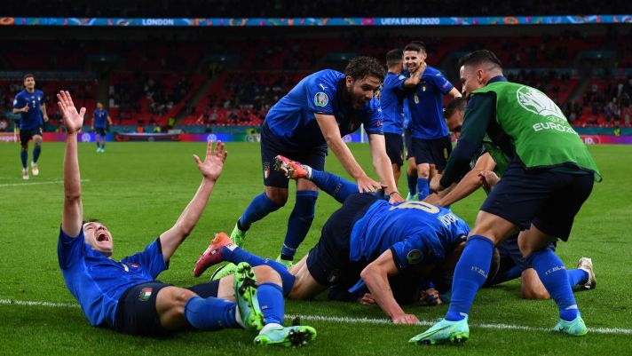 Kết quả bóng đá EURO 2021 hôm nay 27/06: Đan Mạch tạo bất ngờ lớn, Italia chật vật đi tiếp