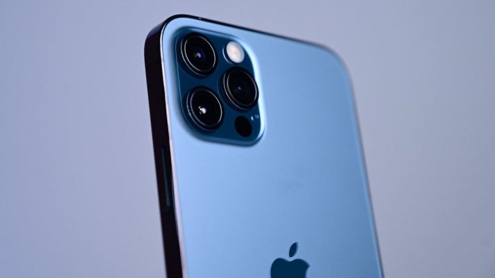 Tin nóng trưa 14/7: ZTE Axon 30 lộ ảnh chính thức camera ẩn, Apple lộ sáng chế Camera đặc biệt
