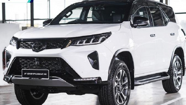 Toyota Fortuner 2022 rục rịch ra mắt với loạt nâng cấp, có thể sớm về Việt Nam đấu Hyundai SantaFe