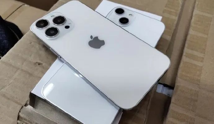 Lộ giá bán iPhone 13 tại Trung Quốc, phiên bản đắt nhất gần 50 triệu