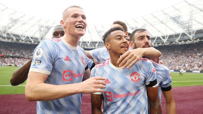 Tin bóng đá quốc tế 21/9: Lingard bị chỉ trích vì làm điều đúng đắn; MC thiệt quân trước Chelsea