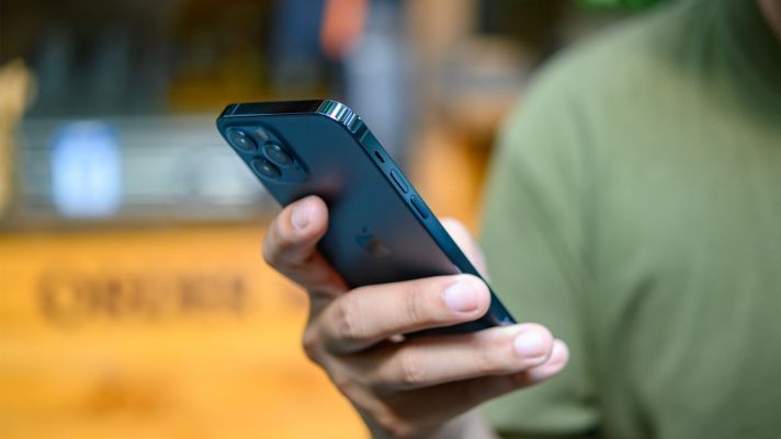 Bảng giá iPhone chính hãng mới nhất tại thị trường Việt Nam: Nhiều mẫu giảm giá mạnh