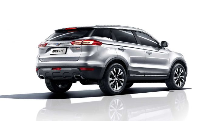 Mẫu SUV giá rẻ cạnh tranh với Mazda CX-5 lộ diện, gây sốt với giá bán chưa đến 300 triệu đồng