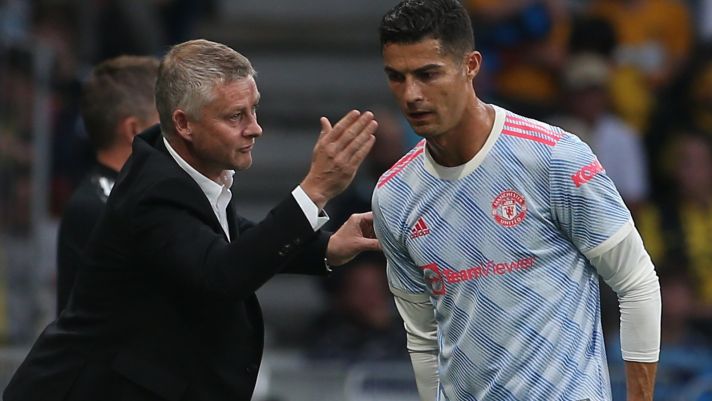 Ronaldo yêu cầu điều không ai dám nói với Solskjaer, thể hiện uy quyền tại Man Utd