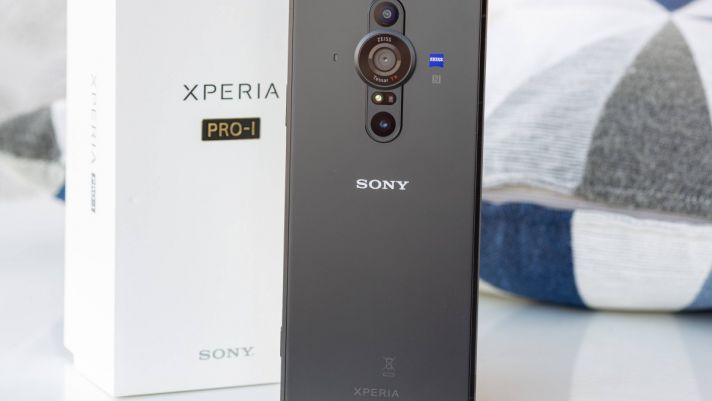 Trên tay siêu phẩm quay chụp Sony Xperia Pro-I, thiết kế 'hầm hố', sức mạnh ấn tượng