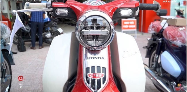 Tin xe hot 28/10: Honda Super Cub C125 mới về Việt Nam, mức giá khiến Honda Wave Alpha 'rơi lệ'