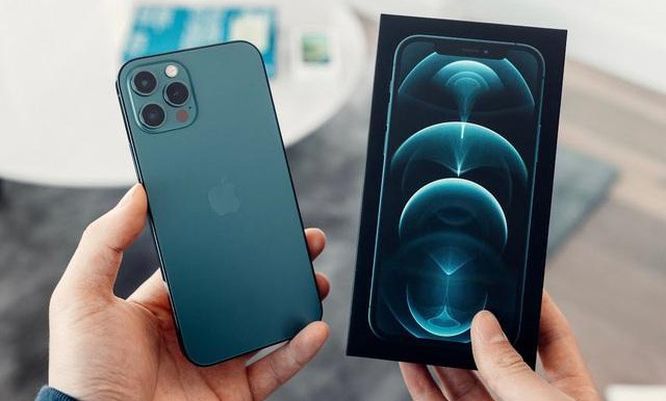 iPhone 12 Pro Max 512GB chính hãng, còn bảo hành gây sốt với giá chỉ 28 triệu đồng