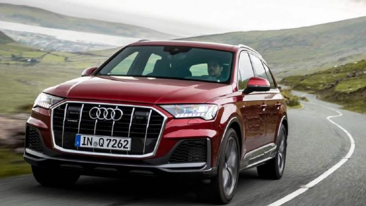 Audi Q7 2022 ra mắt trong tháng sau với hàng loạt nâng cấp, quyết đấu BMW X5