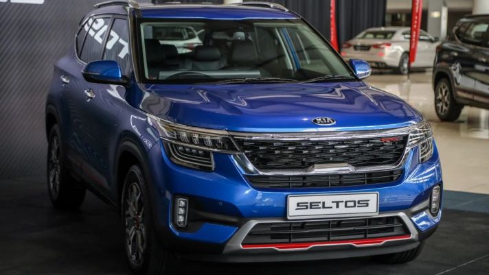 Rộ tin Kia Seltos 2022 sắp ra mắt, nâng cấp trang bị và động cơ khiến Toyota Corolla Cross 'đau đầu'