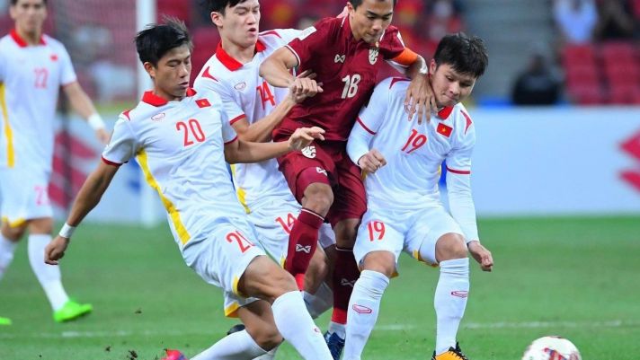 Tỏa sáng ở AFF Cup, tiền vệ số 1 ĐT Việt Nam được gợi ý bến đỗ mới trước khi sang châu Âu chơi bóng?