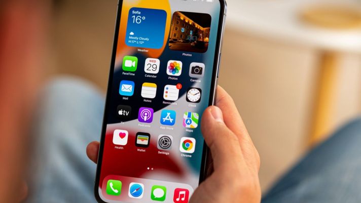 Top 5 iPhone giảm giá sâu nhất dịp đầu năm 2022
