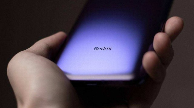 'Vua điện thoại gaming giá rẻ' Redmi K50 sẽ dùng màn hình 'ăn đứt' iPhone 13