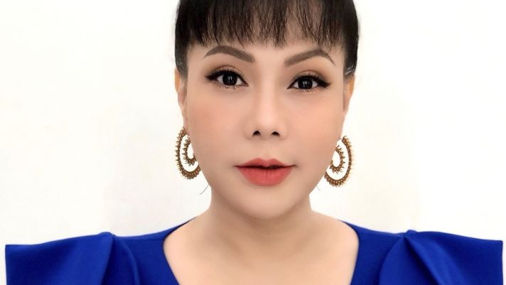 Việt Hương háo hức báo ‘tin vui’ sau khi gặp ‘bão’ đánh giá 1 sao từ công chúng suốt những giờ qua