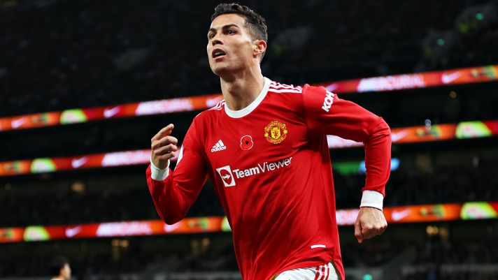 Tin tức MU 19/2: Nghe lời khuyên, Man Utd để Ronaldo ra đi?