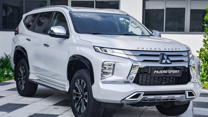 Giá lăn bánh Mitsubishi Pajero Sport tháng 2/2022: Thách thức Toyota Fortuner và Hyundai Santa Fe