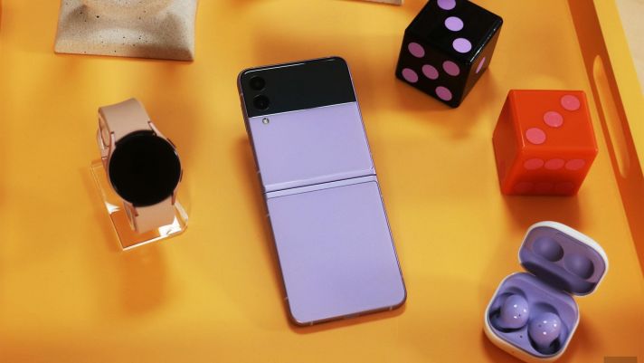 Gợi ý 5 mẫu smartphone cao cấp sở hữu màu sắc cực nổi bật cho các chị em