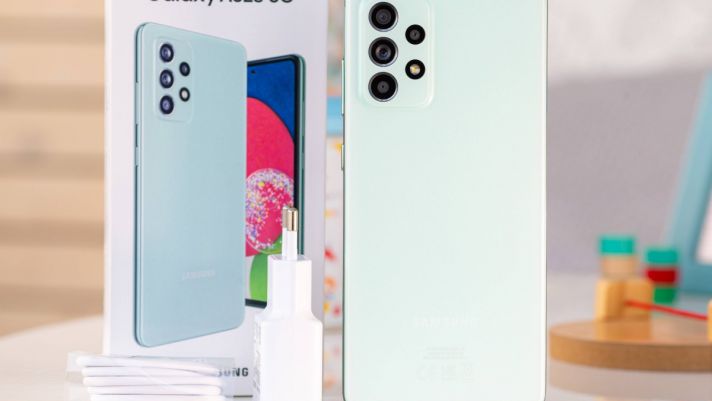 Dòng Galaxy A giá rẻ của Samsung cũng sẽ không có sạc kèm hộp