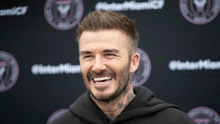 Nữ bác sĩ Ukraina bất ngờ 'chiếm sóng' instagram của David Beckham