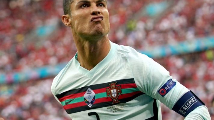 Ronaldo gửi 'chiến thư' trước trận play-off World Cup