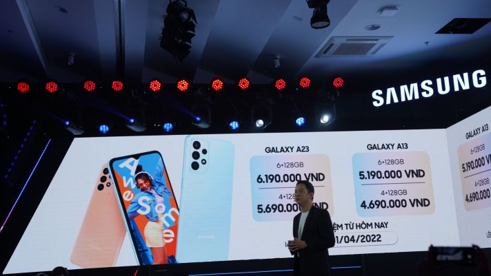 Galaxy A13 và Galaxy A23 chính thức lên kệ tại Việt Nam với giá bán 'hấp dẫn'
