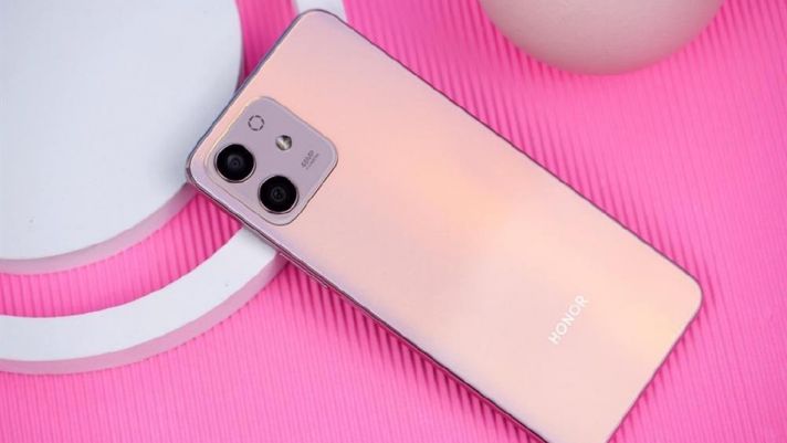 Mở hộp, đánh giá trên tay Honor Play 6T Pro: Smartphone giá 5 triệu đồng giống hệt iPhone 12