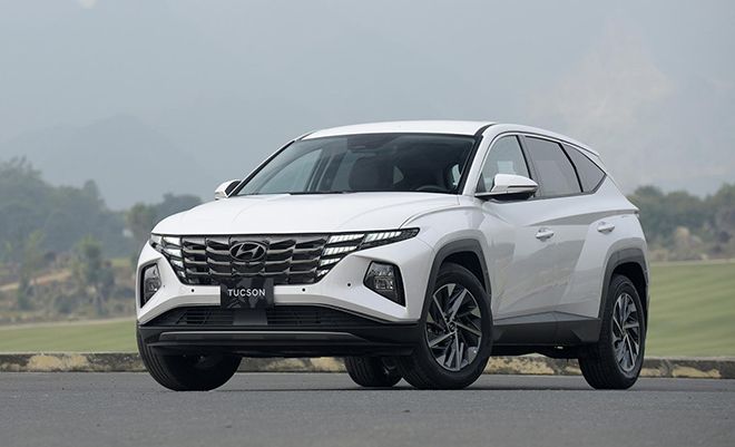 Mazda CX-5 và Honda CR-V ‘đứng tim’ vì giá lăn bánh Hyundai Tucson siêu hấp dẫn trong tháng 5/2022