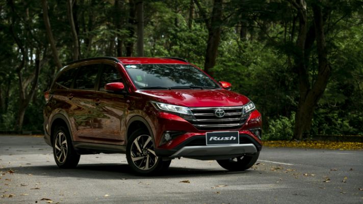 Giá lăn bánh Toyota Rush tháng 5/2022: Ưu đãi kép, đè bẹp cả Mitsubishi Xpander Cross và Suzuki XL7