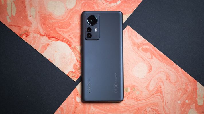 5 lý do bạn nên sở hữu Xiaomi 12 Pro: Thiết kế hiện đại, cấu hình mạnh, camera đẳng cấp