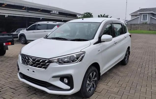 Tin xe 29/5: Khách Việt háo hức vì Suzuki Ertiga Hybrid 2022 sắp ra mắt, đe doạ Mitsubishi Xpander