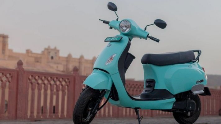 Mẫu xe điện 27 triệu ra mắt với thiết kế đẹp như Vespa, Honda Vision có nguy cơ 'hết thời'?